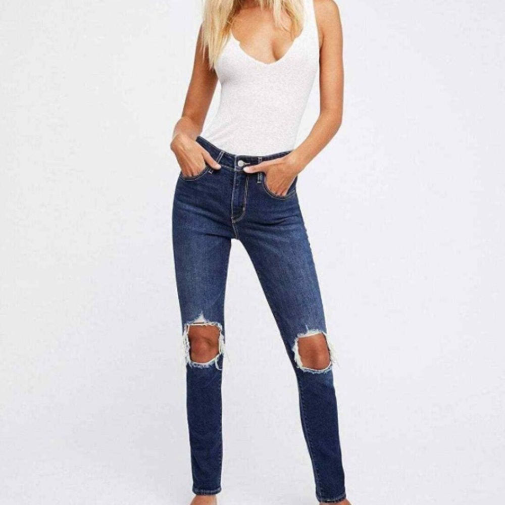 Free People Busted Knee Blue Denim Jeans
